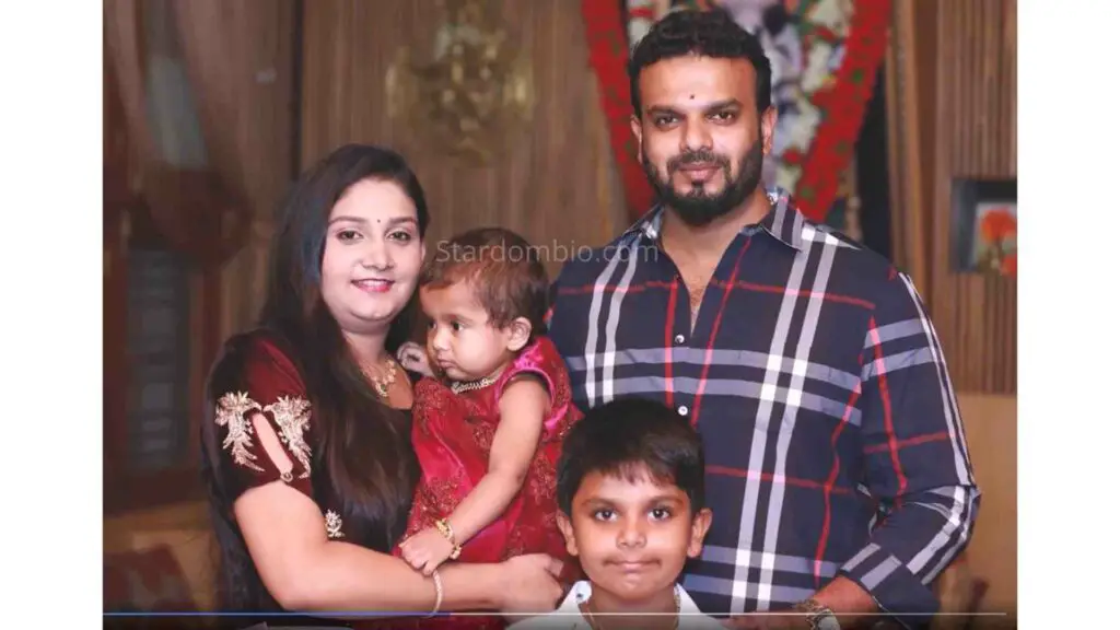 Umapathy Srinivas Wife and Children